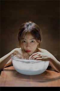 闺蜜偷钱