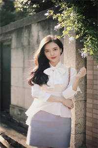 师徒在树林里遇到一伙强盗