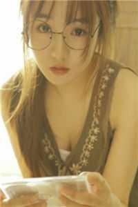 婚言难尽女主离开他后独当一面女主